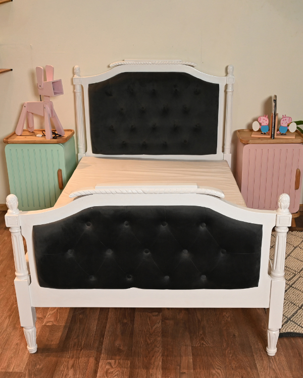 Luxurious solid wooden baby bed with velvet headrest