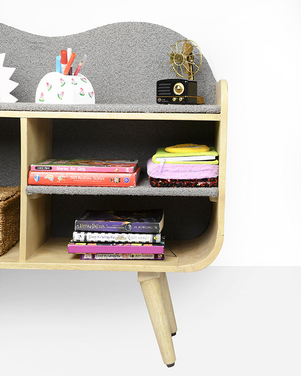 Open shelf and storage compartment bookshelf