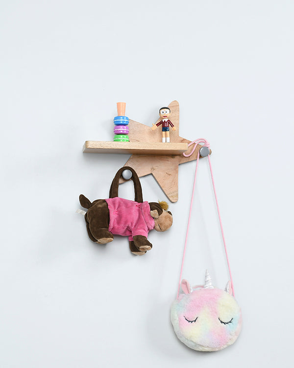 A front close-up view of the product with all props.