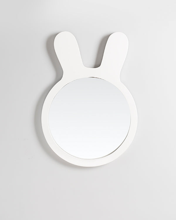 Lightweight kids mirror with child-safe paint