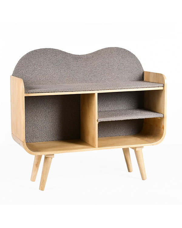 Modern bookshelf design for kids' room
